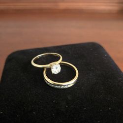 Solitaire diamond wedding ring and wedding band