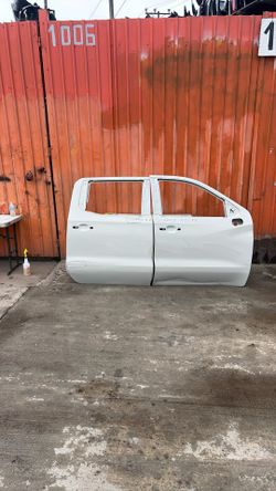 2019-2020-2021-2022-2023-2024-2025 Chevy  Silverado Door 