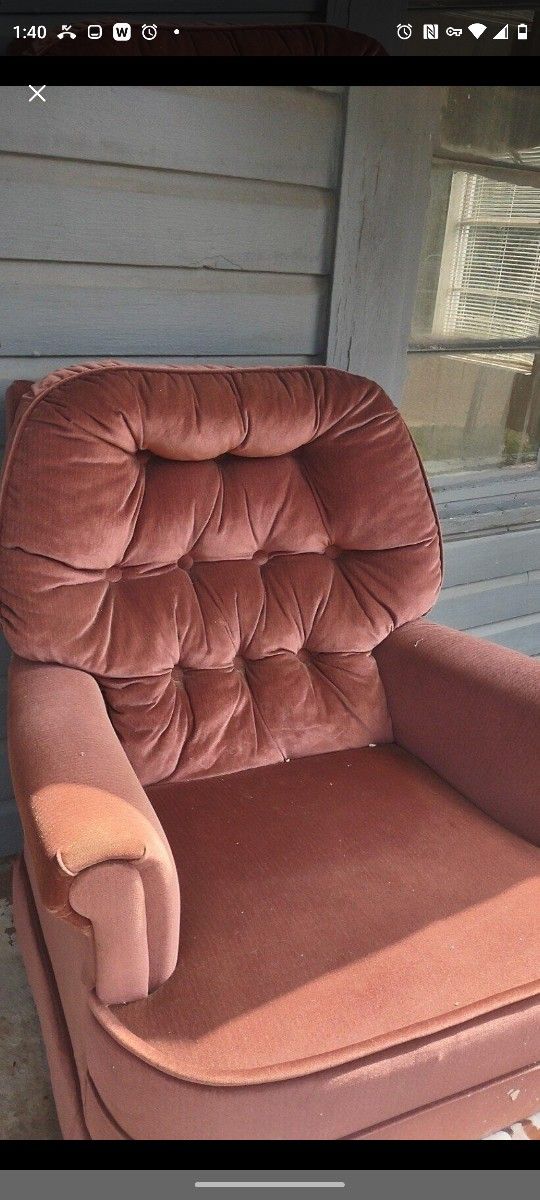 Beautiful Antique Vintage Chair
