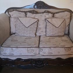 Free Couches   3 Pcs Set