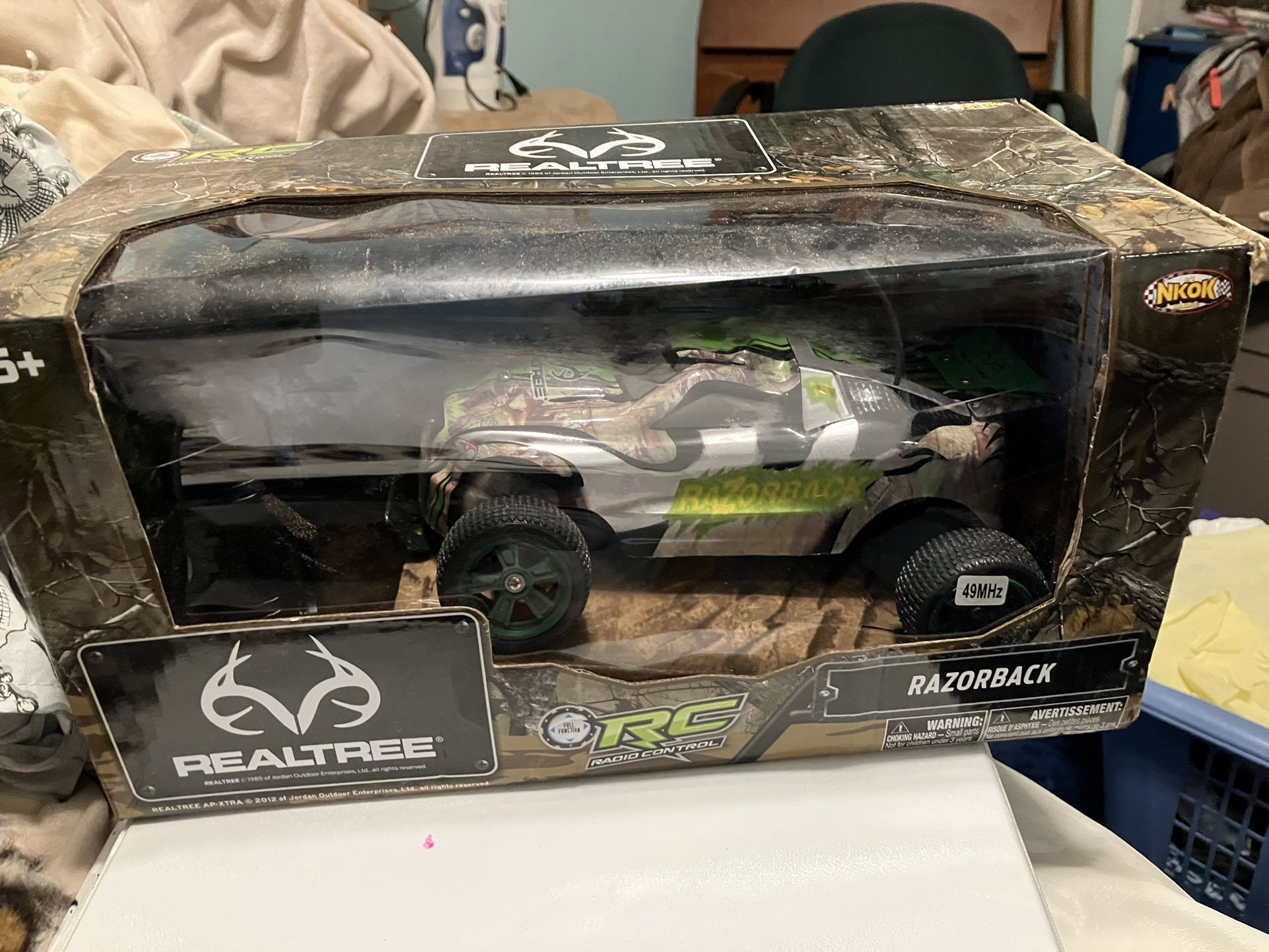 Razorback Car With Radio Control