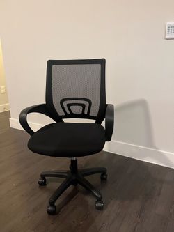 Ergonomic Office Chair - Comfortable & Adjustable
