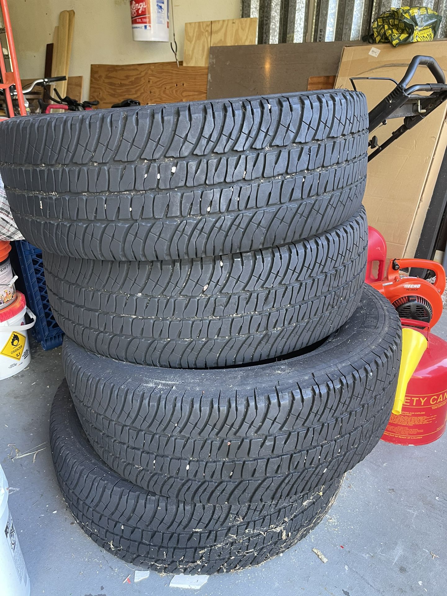 Michelin Truck Tires Like New