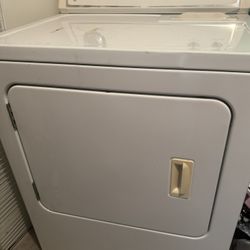 Nice Working Whirlpool Dryer 