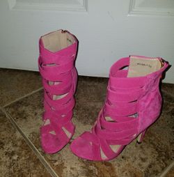Pink cape Robin strappy heels