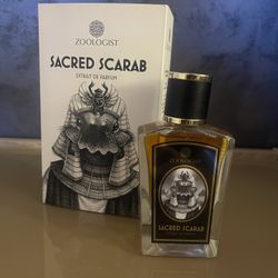 Zoologist Scared Scarab