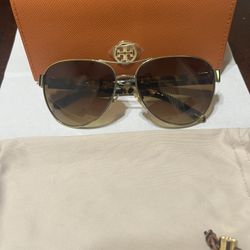 Tory Burch Polarized Aviators