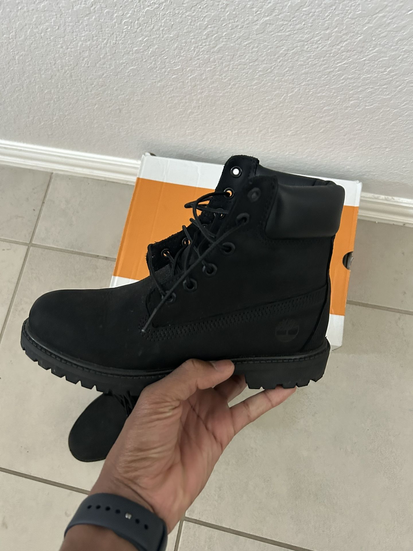 Classic Black Timberland Boots - Size 8,