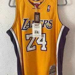 Kobe Jersey Size XL