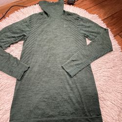 Craft Fuseknit Comfort Turtleneck top in green Small on tag In very good condition