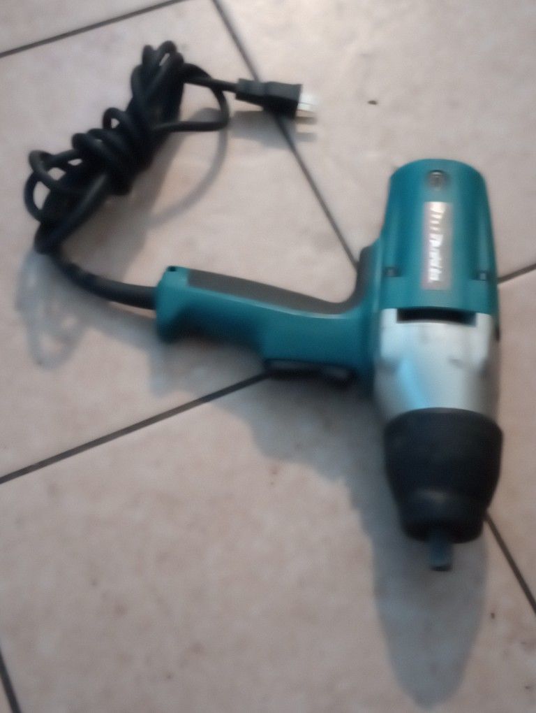 Makita High Impact TWO-350 CORDED DRILL