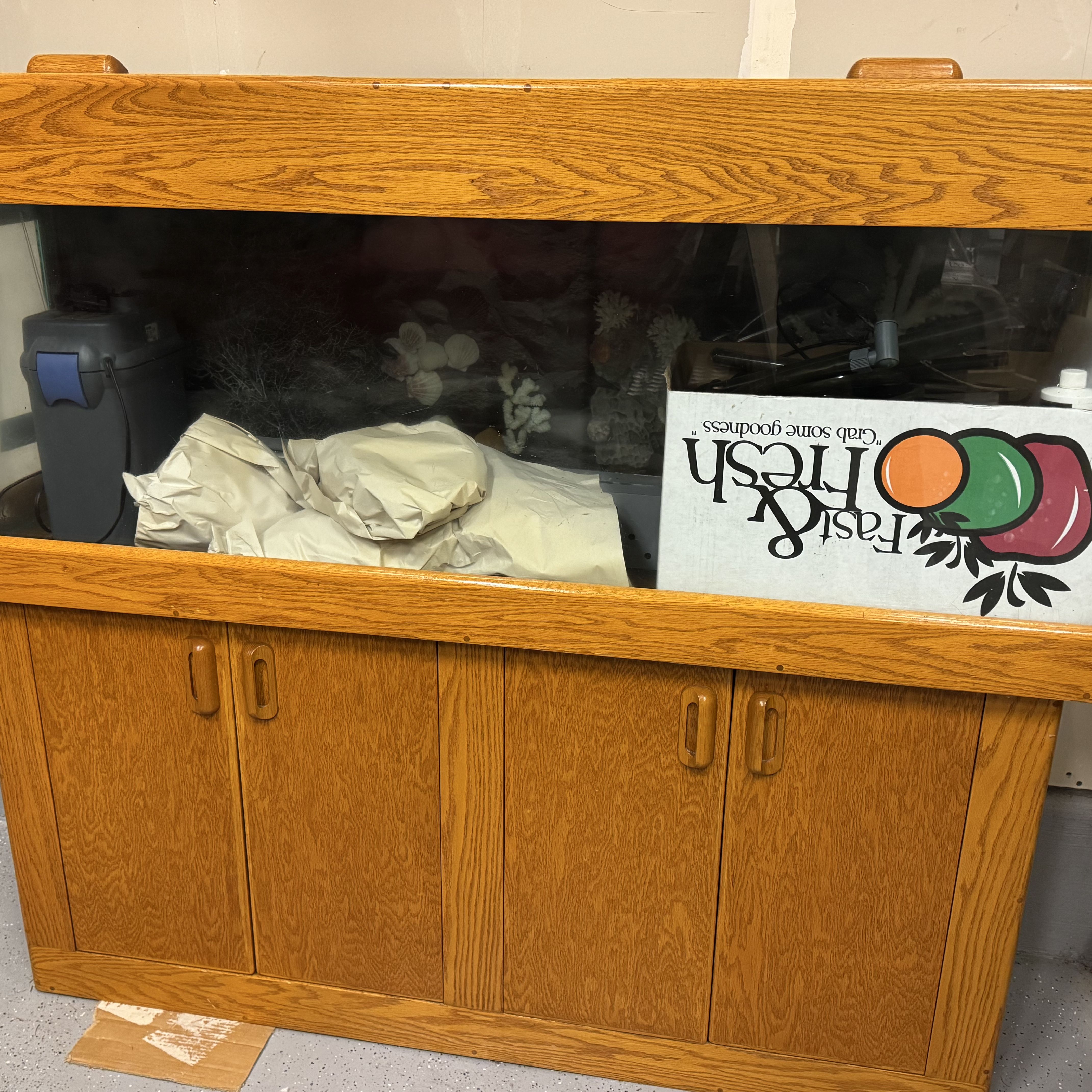 80 gallon aquarium