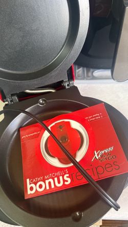 Cathy Mitchell Xpress Redi-Set-Go Red Indoor Electric Grill