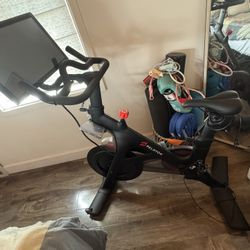 Peloton bike