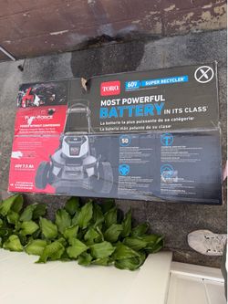 Toro 60V Super Recycler Mower