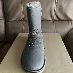 Ugg Classic Bling Short  Size 7