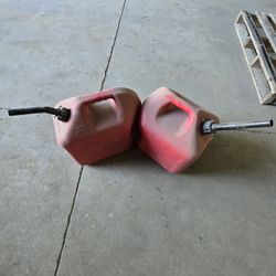 5 gallon gas cans