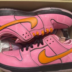 Nike SB Powerpuff “blossoms”