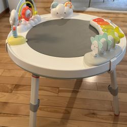 Skip Hop Activity Center