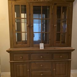 Broyhill Pine Hutch