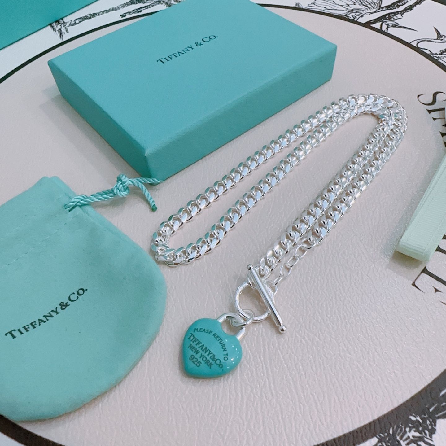 Tiffany & Co.Full Heart Toggle Necklace