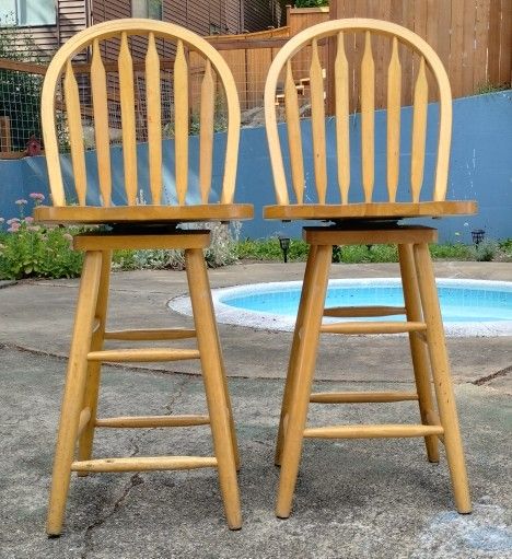 Tall Wooden Stools Chairs That Swivel