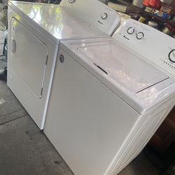Amana Washer And Gas Dryer 