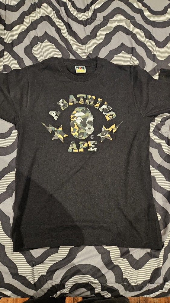 Bape 1st Camo Crazy College Tee Size Medium