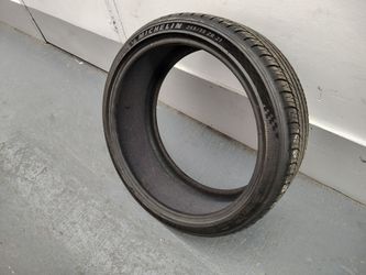 1 tire 255/35/21 Michelin all season