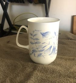 Vintage rose of England fine bone china cup