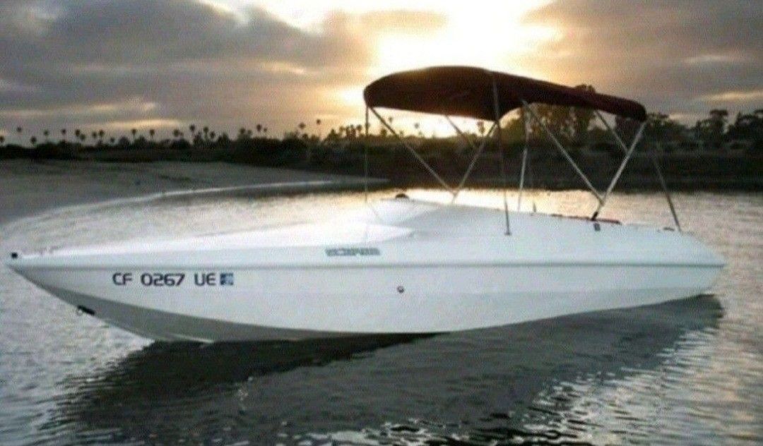 1993 Wellcraft Scarab