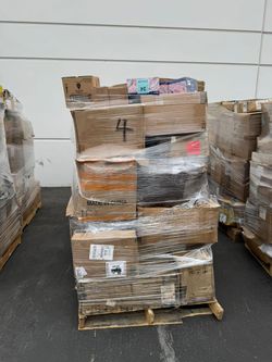 Brand new mixed merchandise pallets