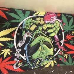 Psychedelic alien weed leave tapestry - Polyester fabric, 4x3 ft colorful wall hanging for bedroom or dorm