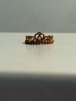 Pandora tiara ring size 6