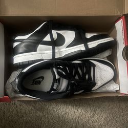 Air Nike Dunk Panda Size 10 Women’s 