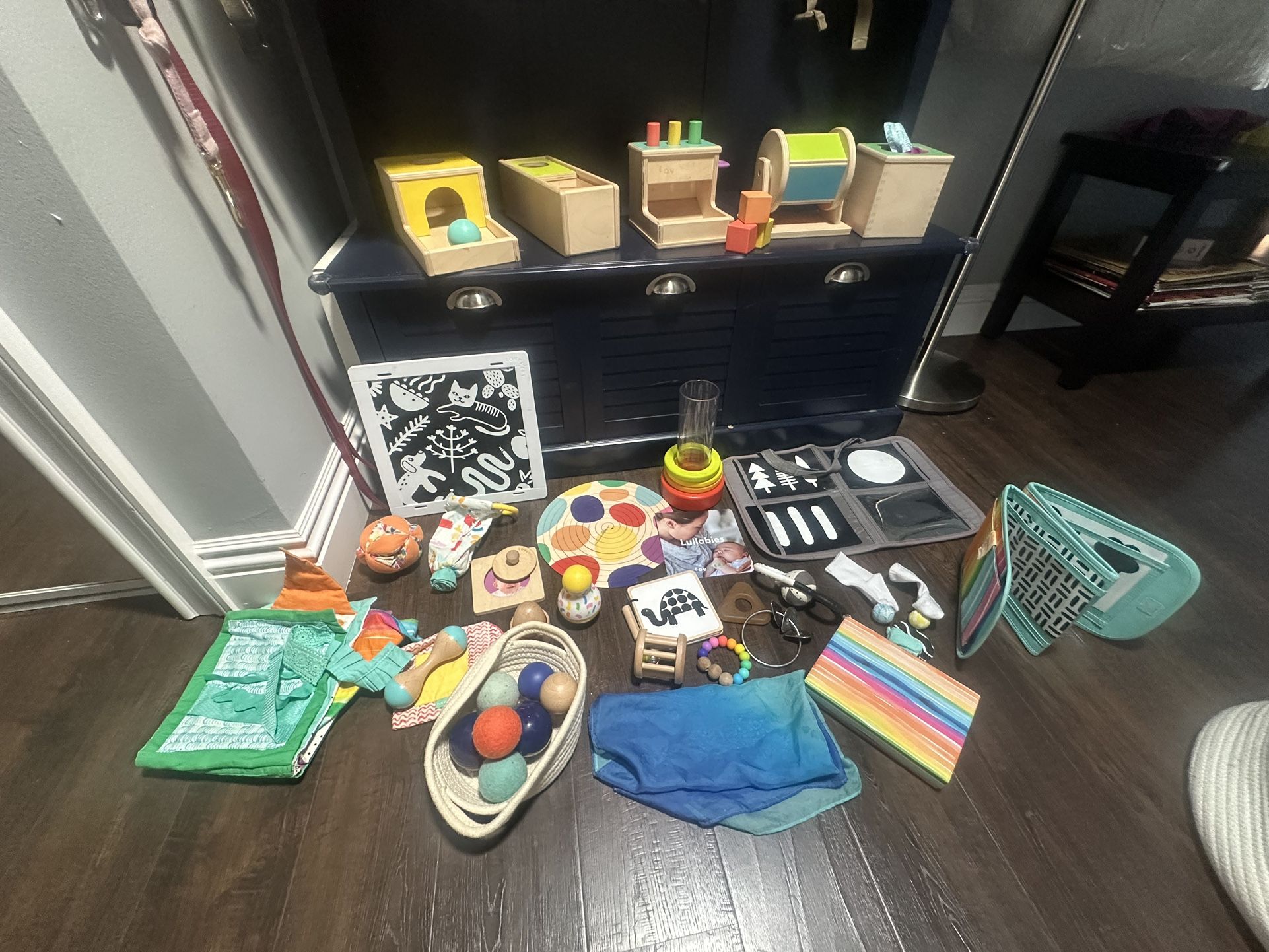 Lovevery 0-12 Month toys