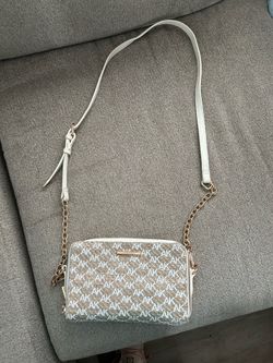 Crossbody Purse Anne Klein Beige Color  - Like New