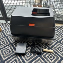 Stainless Steel Enclosed Litter Box