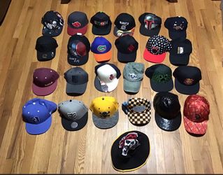 25 piece hats 🧢 caps all for $100