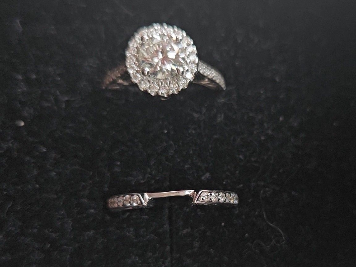 1 Karat Stunning Engagement & Wedding Band Set - 18K White Gold