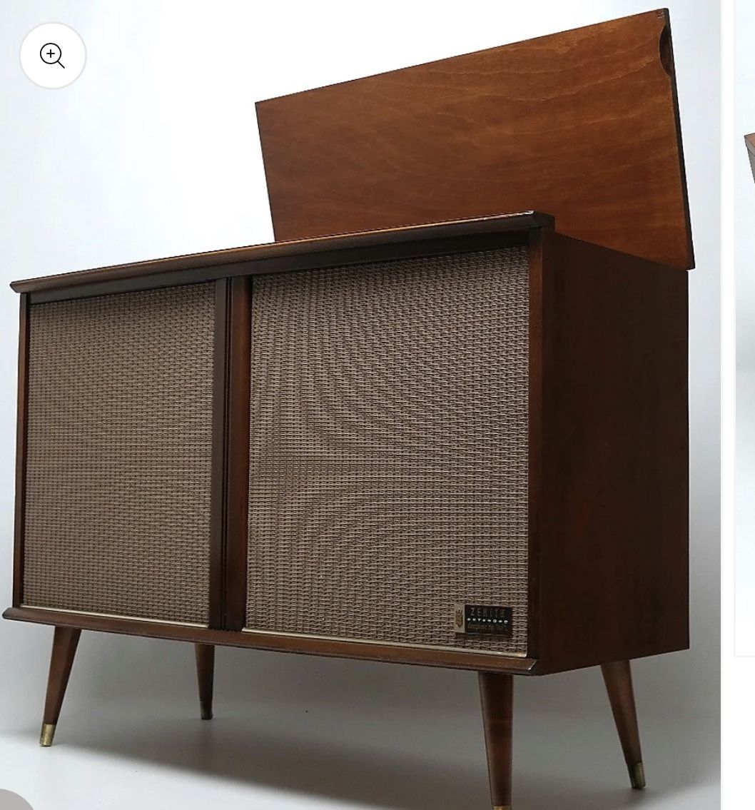 Vintage 1960s Zenith Stereo Console Record Player Phonograph Am/Fm Works!