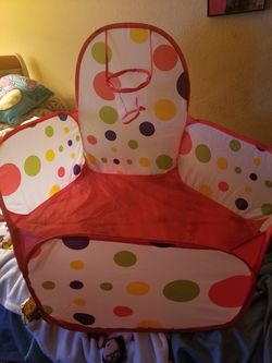 Ball playpen