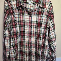 LL Bean 100% Cotton https://offerup.com/redirect/?o=Rmxhbm5lbC5SZWQ=, Green And White Holiday Winter Cozy Size XL