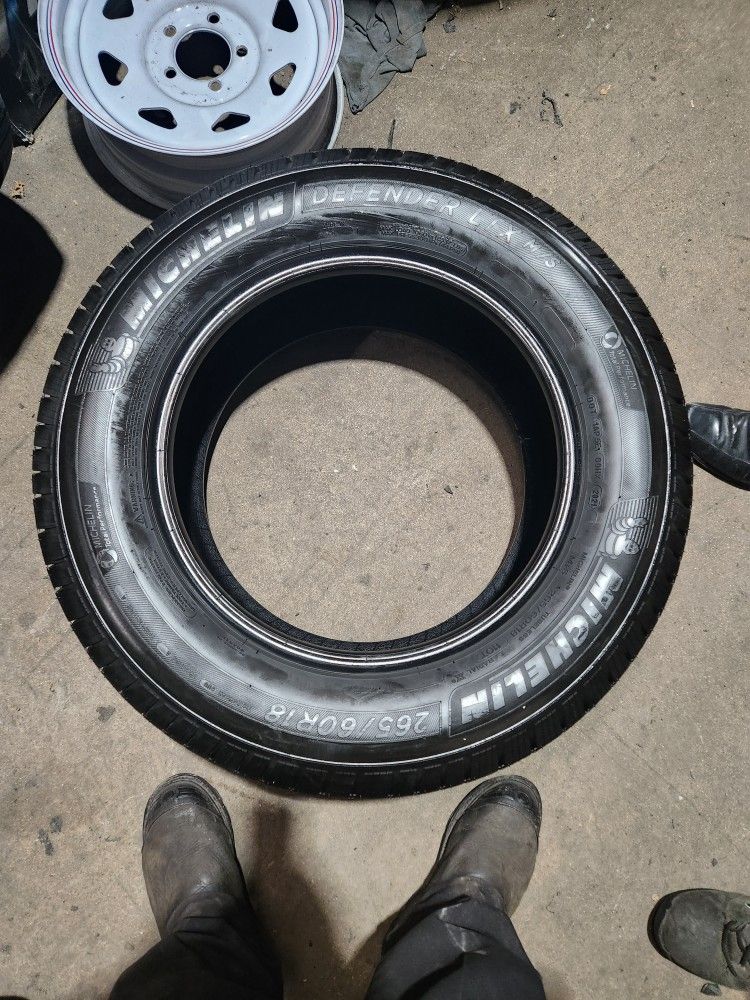 4 Like New Michelin Tires 265/60/18 400 Mounting And Balance Included