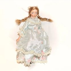 Accessory Doll for '03 Danbury Mint The Limited Edition Shirley Temple Collector