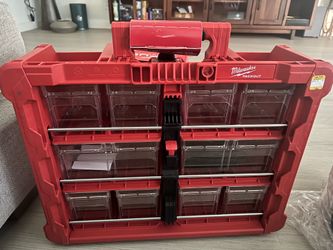 Milwaukee Packout 10 Compartment Tilt Bin Organizer