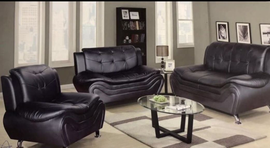 Black Leather Three Piece Modern Style Couch Set 