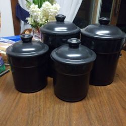 Black, Penney's Canister Set