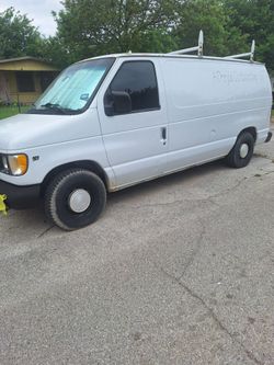 2002 Ford E-150