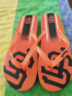 SAN FRANCISCO GIANTS SANDALS SIZE 10 MENS